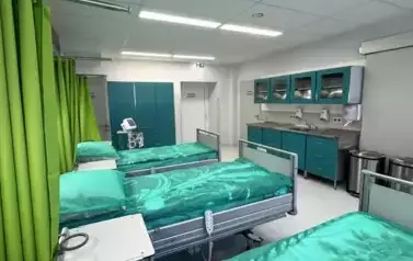 Otwarcie nowoczesnej Pracowni Endoskopii oraz przekazanie 9-osobowego busa do transportu pacjent&oacute;w dializowanych. 11