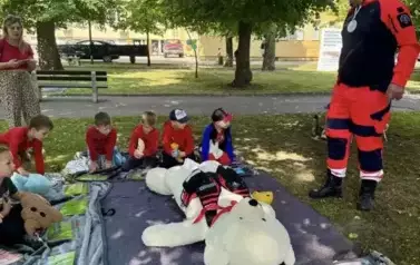 &ldquo;Ratuj Misia&rdquo; &ndash; Przedszkolaki w roli Małych Ratownik&oacute;w! 19